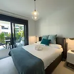 Aloha Flamenca Апартаменты